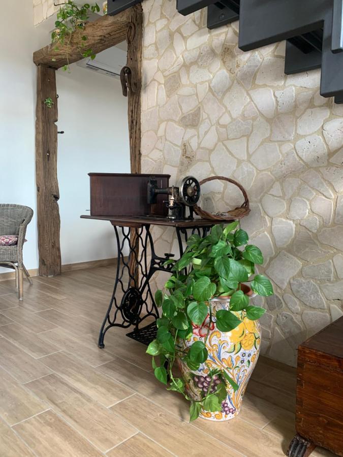 La Pomelia B&B Sofia ทรัปปิเตลโล ภายนอก รูปภาพ