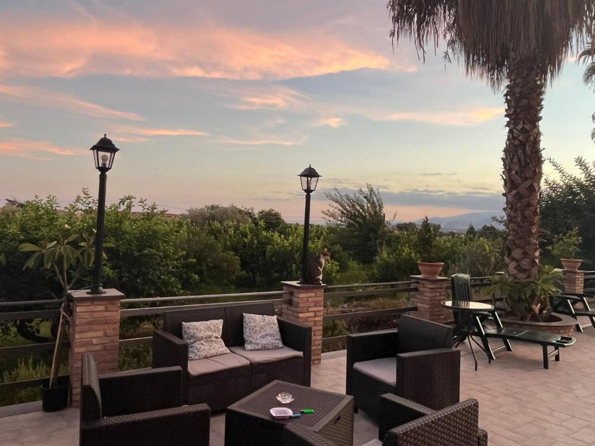 La Pomelia B&B Sofia ทรัปปิเตลโล ภายนอก รูปภาพ